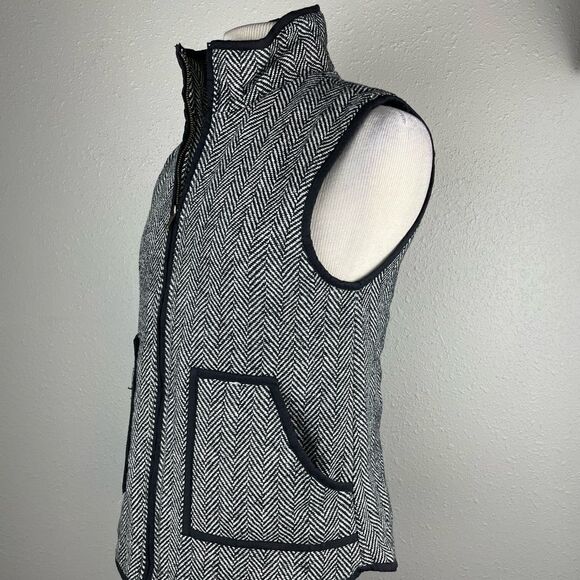 Honey Punch Black and White Vest Size S EUC - Picture 3 of 8